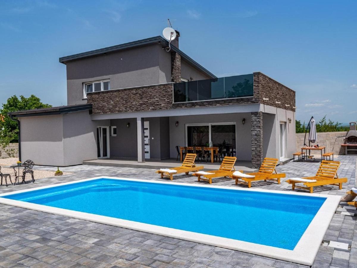 Modern With Private Pool Villa Stankovci (Zadar)